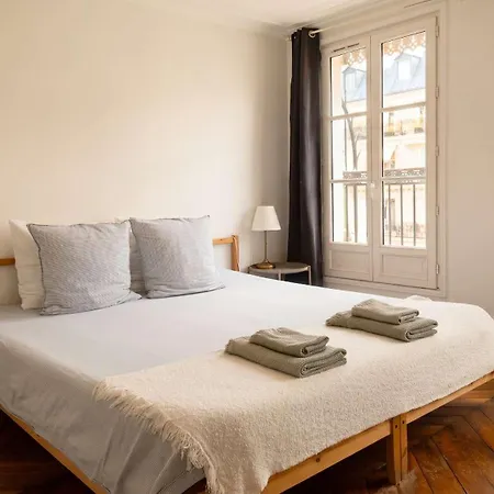 Bright Montparnasse With Balcony *