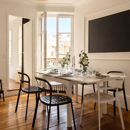 Apartmán Bright Montparnasse With Balcony *